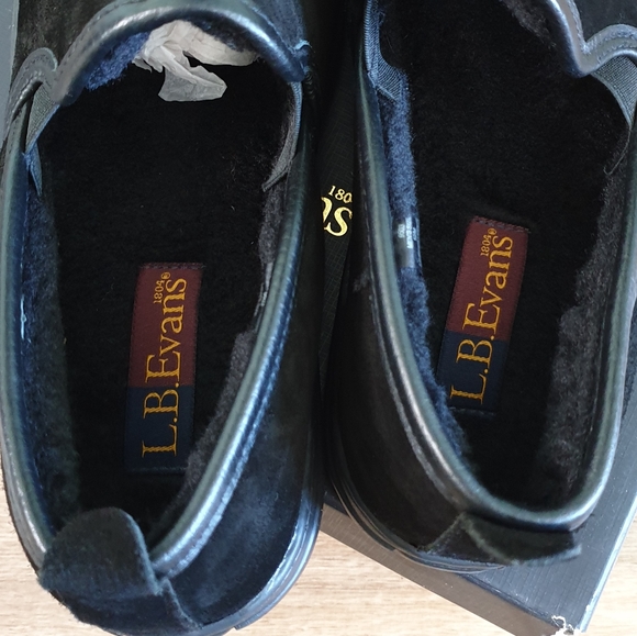 lb evans klondike slippers